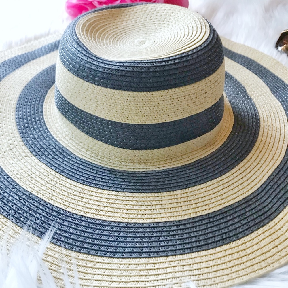 Striped Sun Hat - Picture 5 of 8
